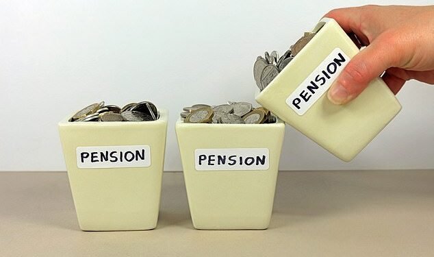 Self employed pension crisis: The SMF is urging the government to encourage more to save