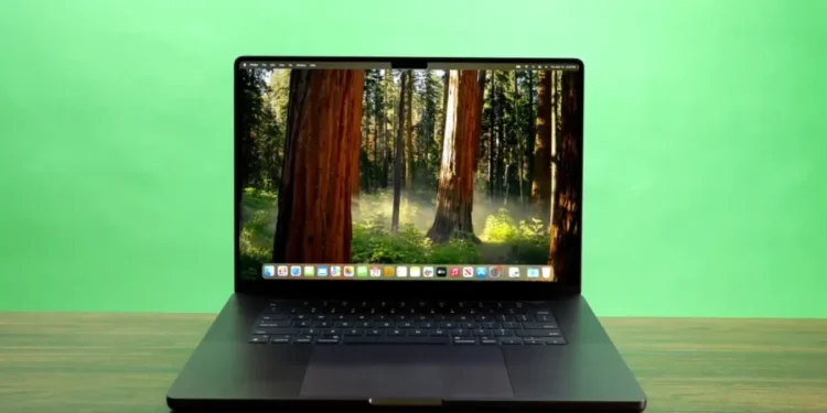 Every MacBook Air and Lots of MacBook Pros Are on Sale for Labor Day