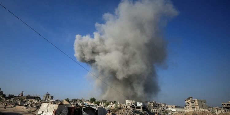 Israel pounds Gaza City suburbs, vows to press on with offensive