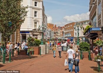 A major UK high street fashion chain with more than 300 stores could soon be put up for sale after the owner called in advisors. Pictured: File photo