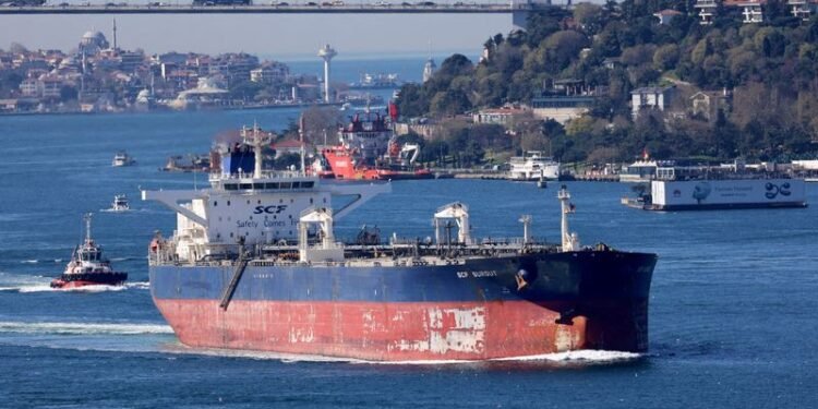 Oil prices fall with expected low demand, upcoming supply boost