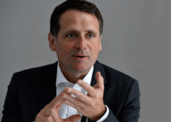 Royal London net inflows hit £4.1bn as profit climbs 15%