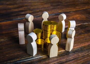 SeaTown Holdings has closed its third private credit fund with $612m (£454m) commitments from investors worldwide.