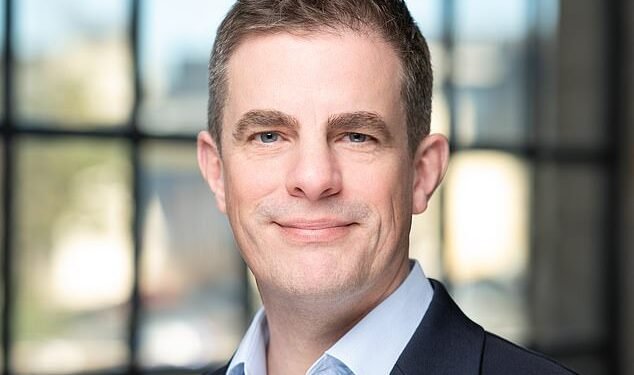 Mortgage help: Our weekly Navigate the Mortgage Maze column sees broker David Hollingworth answering your questions