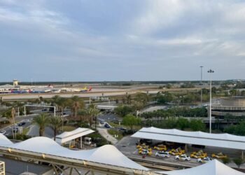 Terminal, Airport, Outdoors