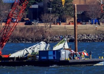 US agency to probe FAA oversight of Washington airspace after fatal collision