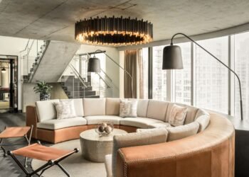 10 Best Affordable Hotels in Vancouver, Canada (2025)