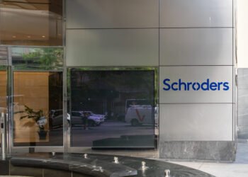 Hargreaves to offer Schroders LTAFs