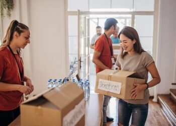 How to Fit Charitable Giving Into Your Budget