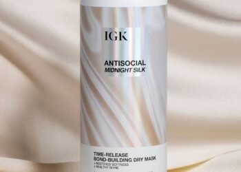 IGK Antisocial Midnight Silk Dry Hair Mask Review