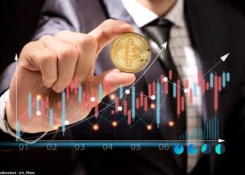 Cryptocurrencies and especially bitcoin are becoming an increasingly popular asset for investors to add to their portfolios, and more are doing so at a rapid pace. Yet many investors still don't fully understand the asset class, and this could expose them to significant losses. Figures from last year show that some 12 per cent of investors have crypto in their portfolios, but this figure is likely now higher.