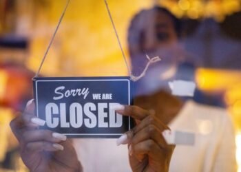 News Roundup: Shutdown Looms, Ticketmaster Targeted, EV Tax Break Ends