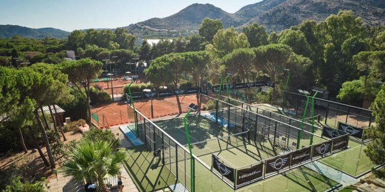 Condé Nast Traveler