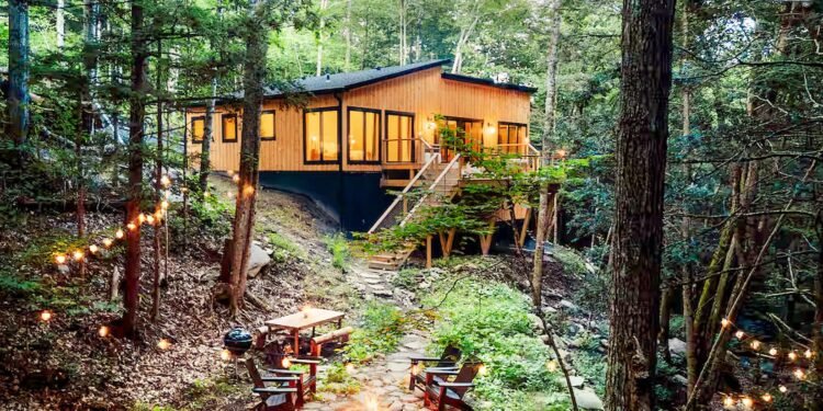 The Best Airbnbs in the Hudson Valley, From Phoenicia to Woodstock