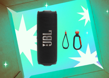 The JBL Flip 7 Speaker Is Just $100 Right Now
