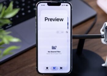 The Mac's Preview App Is Finally Available on iPhone