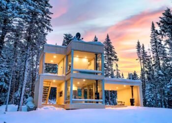 These Wintery Airbnbs Are Straight Out of a Hallmark Movie