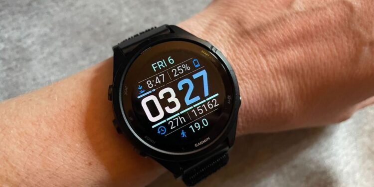 What I Wish I Knew Before Training With the Garmin Forerunner 265