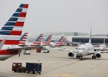 5 Reasons to Get the New AAdvantage Globe Card