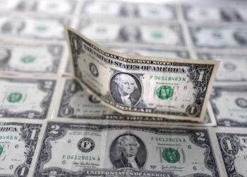Dollar on backfoot ahead of expected Fed cut, Aussie gains on CPI
