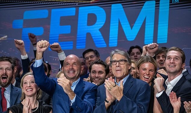 Fired up: Toby Neugebauer, centre left, and Rick Perry, centre right, at Fermi's listing