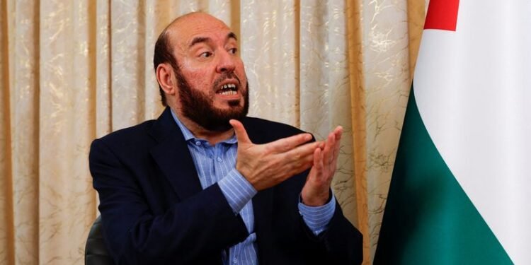 Exclusive-Hamas aims to keep grip on Gaza security and can't commit to disarm, senior official says