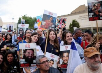 Hamas publishes names of 20 Israeli hostages to be released