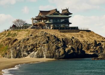 Condé Nast Traveler