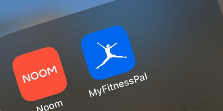 How to Decide Between Noom and MyFitnessPal