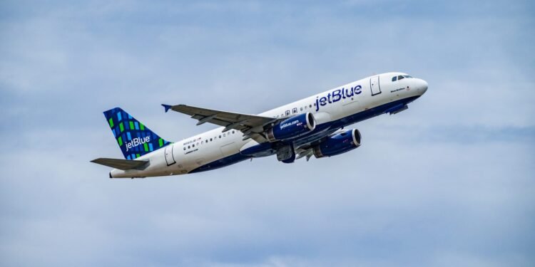 Aircraft, Airliner, Airplane