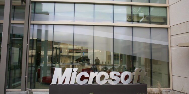 Jim Cramer Expects a Great Quarter From Microsoft
