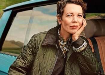 Star turnaround: Actress Olivia Colman in a Burberry advert