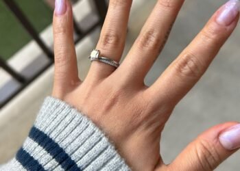 Olive & June The Builder Gel Mani System Review At Home