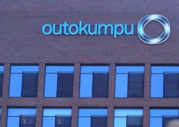 Outokumpu earnings slump, sees further decline in Q4 amid muted steel demand