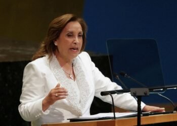 Peru Congress ousts president, successor vows 'war on crime'