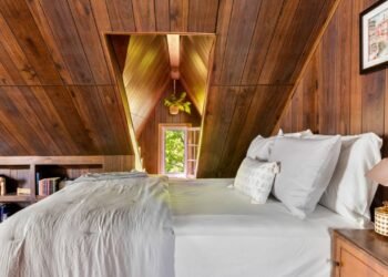 The Best Airbnbs in Ann Arbor for a Perfect Game-Day Weekend