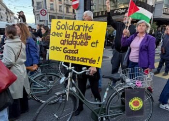 Thunberg greeted by cheering crowd in Athens after Israel expels flotilla activists