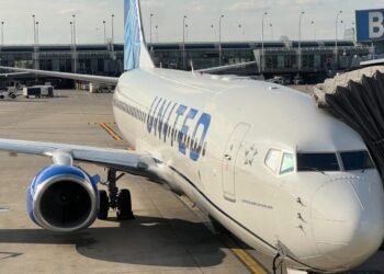 Aircraft, Airliner, Airplane