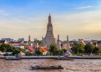 19 Best Things to Do in Bangkok, From Palaces to Piping-Hot Street Food