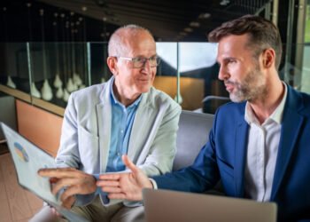 95% say it helps them hit financial goals