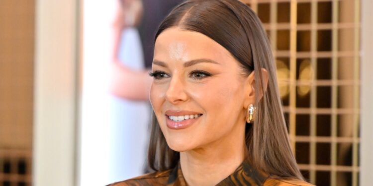 Ariana Madix On Love Island Friendships & Hair Secrets