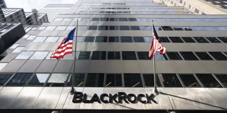 BlackRock launches global securitised fund