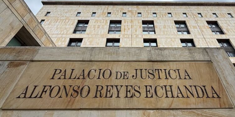 Colombia marks 40 years since deadly court siege