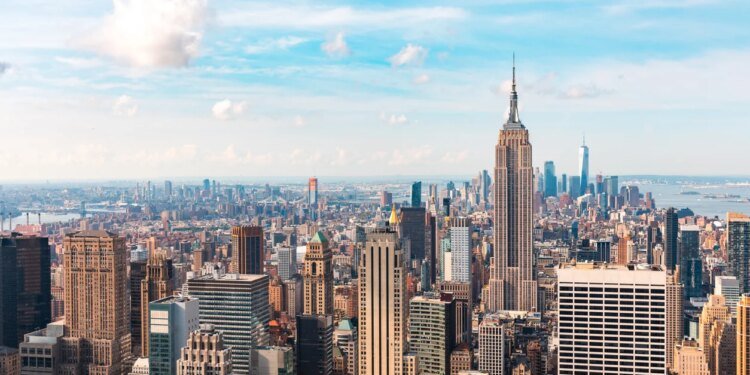 Credit drives Apollo’s "record" third-quarter performance