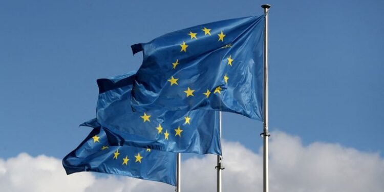 EU to urge US to apply more of the July trade deal, including cutting steel tariffs