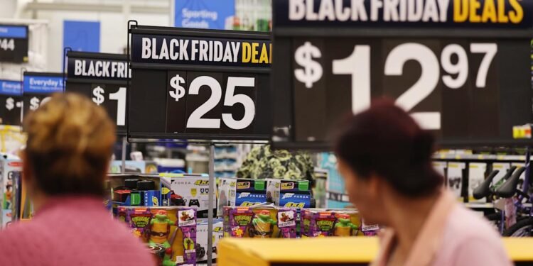 Earn more cash back at Walmart this Black Friday with these credit cards