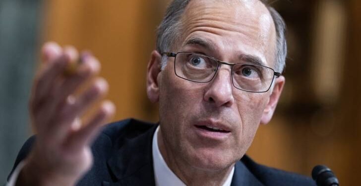 Economist Mark Zandi says 22 states are already in recession based on 2 clear indicators. How to protect yourself now