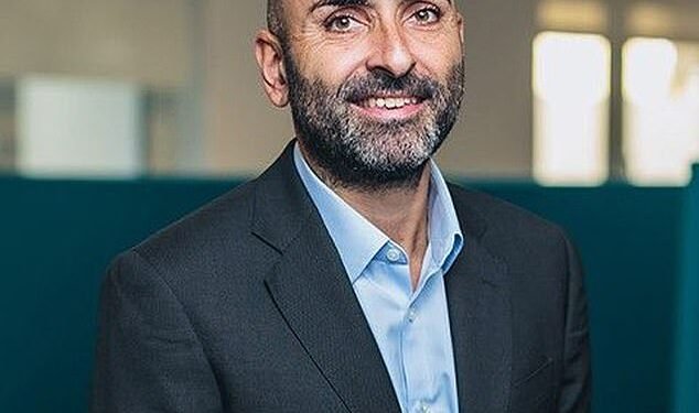 Laith Khalaf, from investment platform AJ Bell, says gilt yields rising fast could be a sign of a looming crash