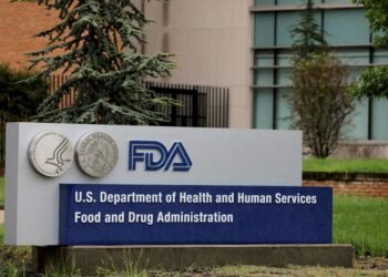 FDA commissioner says data showed 10 child deaths due to COVID shots