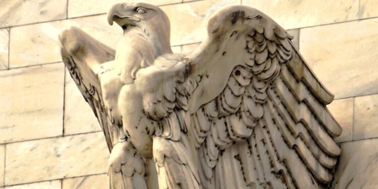 Fed official sends strong signal on December interest-rate cut